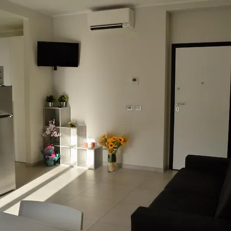 13 Apartment