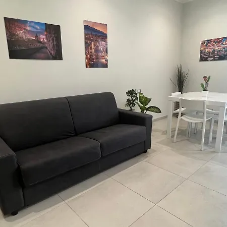 13 アパート サン・グレゴーリオ・ディ・カターニア